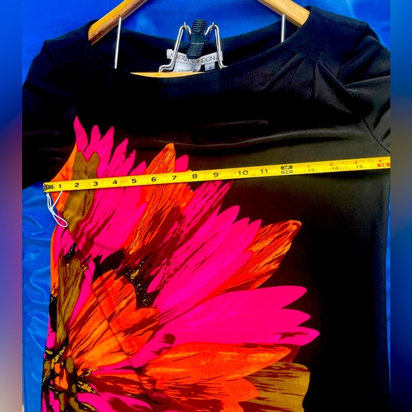 NWT MAGGY LONDON DRESS SIZE 4 - Picture 9 of 16